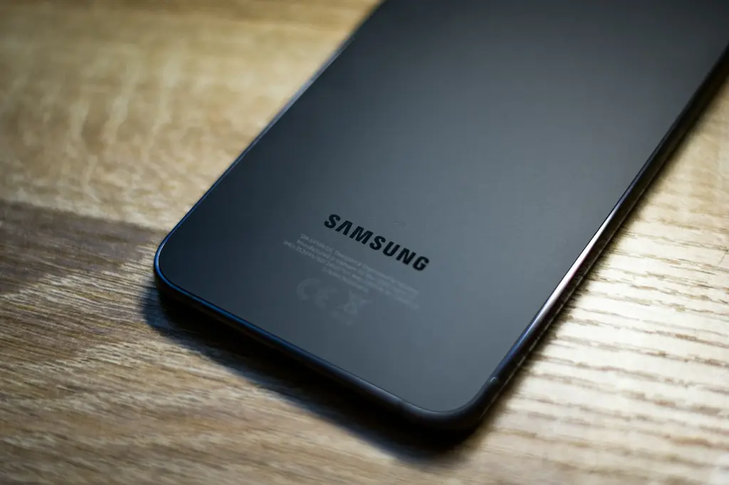 unsplash_NSOQDj25GK0_Samsung galaxy m36 mobile .webp.jpg